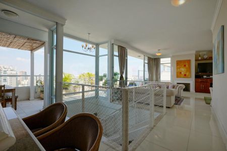 Apartamento à venda com 394m², 3 quartos e 4 vagas
