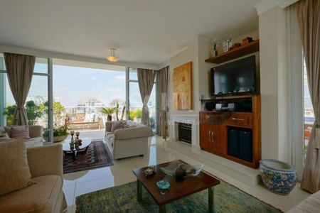 Apartamento à venda com 394m², 3 quartos e 4 vagas