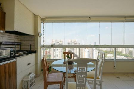Apartamento à venda com 394m², 3 quartos e 4 vagas