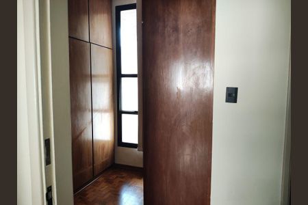 Apartamento à venda com 180m², 3 quartos e 1 vaga