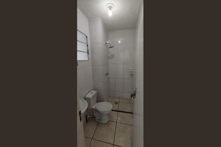 Banheiro de apartamento para alugar com 2 quartos, 45m² em Bom Pastor, Belford Roxo