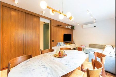 Apartamento à venda com 90m², 2 quartos e 1 vaga