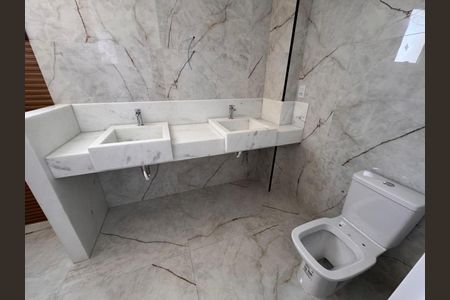 Apartamento à venda com 250m², 4 quartos e 4 vagas