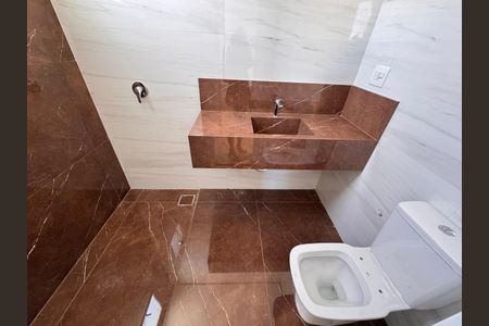 Apartamento à venda com 4 quartos, 250m² em Santa Rosa, Belo Horizonte