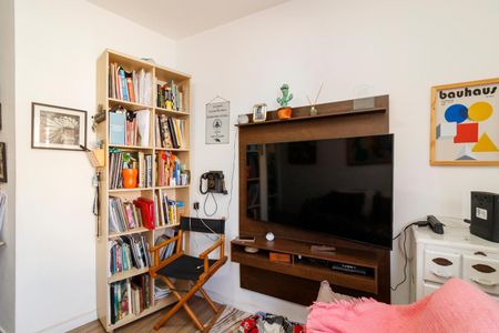 Sala de casa à venda com 2 quartos, 200m² em Jardim Japao, São Paulo