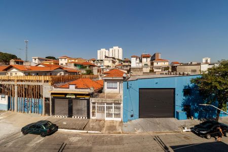 Casa à venda com 200m², 2 quartos e 3 vagas Casa à venda com 200m², 2 quartos e 3 vagasVista