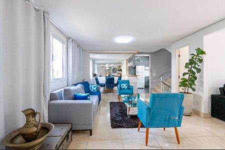 Casa à venda com 4 quartos, 292m² em Vila Andrade, São Paulo
