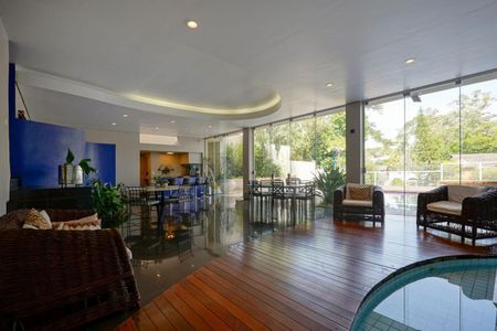 Casa à venda com 4 quartos, 565m² em Santo Amaro, São Paulo