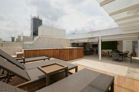 Apartamento à venda com 378m², 4 quartos e 4 vagas