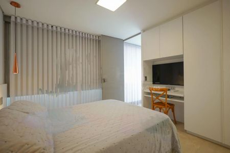 Apartamento à venda com 378m², 4 quartos e 4 vagas