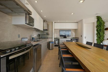 Apartamento à venda com 378m², 4 quartos e 4 vagas