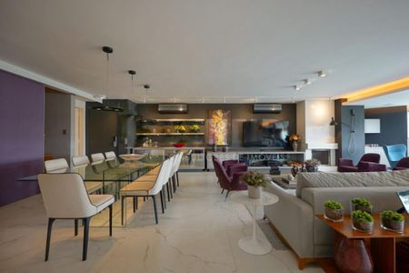 Apartamento à venda com 4 quartos, 378m² em Granja Julieta, São Paulo