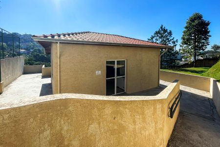 Apartamento para alugar com 45m², 2 quartos e 1 vaga Apartamento para alugar com 45m², 2 quartos e 1 vagaÁrea comum - Salão de festas 1