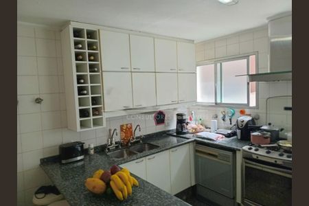 Casa à venda com 3 quartos, 180m² em Jardim Santa Helena, São Paulo