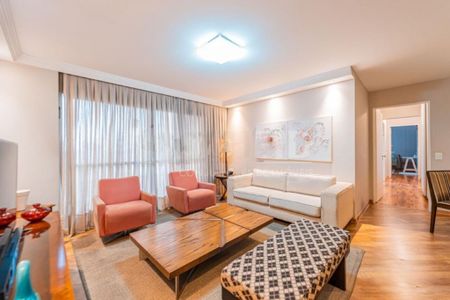 Apartamento à venda com 132m², 3 quartos e 2 vagas