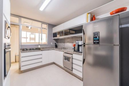 Apartamento à venda com 132m², 3 quartos e 2 vagas