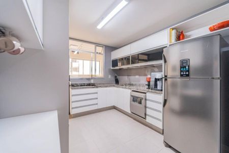 Apartamento à venda com 132m², 3 quartos e 2 vagas
