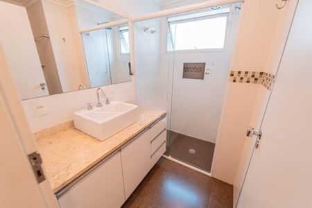 Apartamento à venda com 132m², 3 quartos e 2 vagas