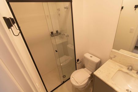Studio para alugar com 28m², 0 quarto e sem vaga Studio para alugar com 28m², 0 quarto e sem vagaBanheiro