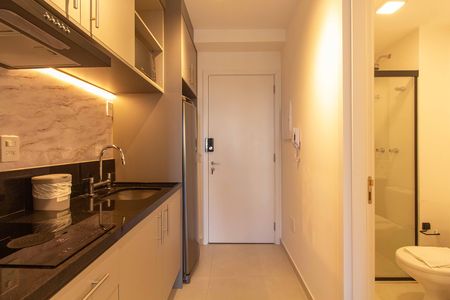Studio para alugar com 28m², 0 quarto e sem vaga Studio para alugar com 28m², 0 quarto e sem vagaCozinha
