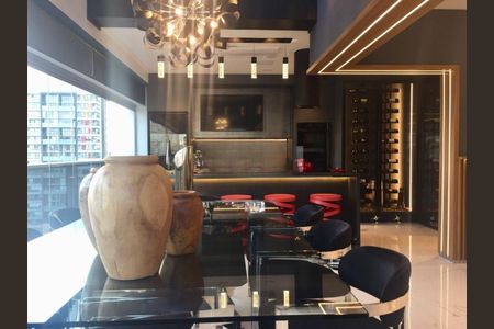 Apartamento à venda com 320m², 4 quartos e 5 vagas