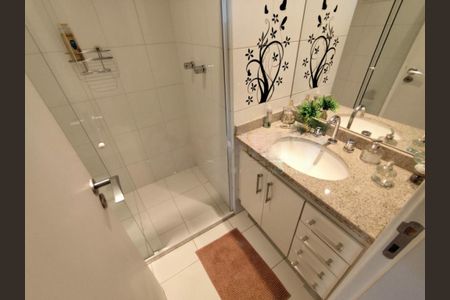 Apartamento à venda com 67m², 2 quartos e 1 vaga