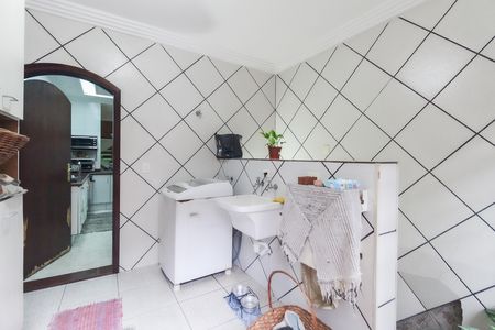 Casa à venda com 256m², 4 quartos e 5 vagasÁrea de Serviço