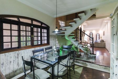 Sala de casa à venda com 4 quartos, 256m² em Jardim Nossa Senhora do Carmo, São Paulo