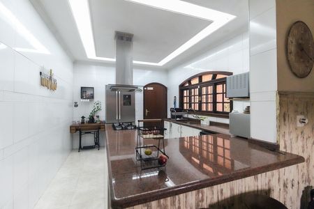 Casa à venda com 256m², 4 quartos e 5 vagasCozinha