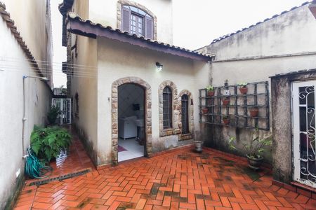 Casa à venda com 256m², 4 quartos e 5 vagasÁrea Externa