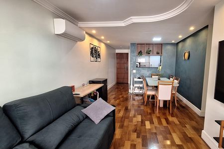 Apartamento à venda com 79m², 3 quartos e 2 vagas Apartamento à venda com 79m², 3 quartos e 2 vagasSala