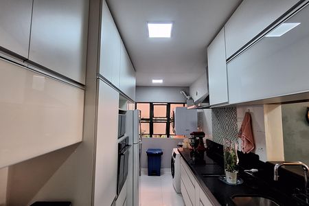 Apartamento à venda com 79m², 3 quartos e 2 vagas Apartamento à venda com 79m², 3 quartos e 2 vagasCozinha