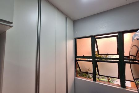 Apartamento à venda com 79m², 3 quartos e 2 vagas Apartamento à venda com 79m², 3 quartos e 2 vagasÁrea de Serviço