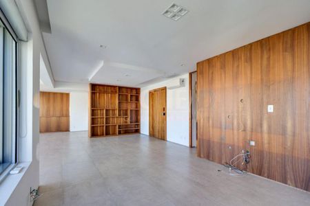 Apartamento à venda com 192m², 3 quartos e 4 vagas
