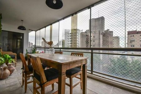 Apartamento à venda com 261m², 4 quartos e 4 vagas
