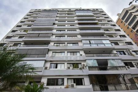 Apartamento à venda com 261m², 4 quartos e 4 vagas