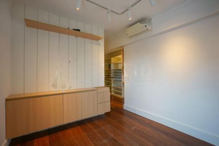 Apartamento à venda com 3 quartos, 125m² em Real Parque, São Paulo