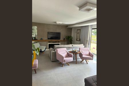 Apartamento à venda com 4 quartos, 169m² em Vila Uberabinha, São Paulo