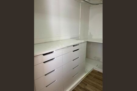 Apartamento à venda com 4 quartos, 169m² em Vila Uberabinha, São Paulo