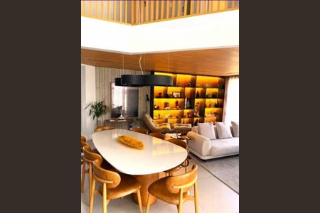 Apartamento à venda com 150m², 3 quartos e 3 vagas
