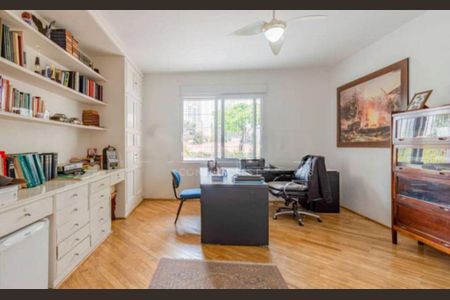 Casa à venda com 4 quartos, 550m² em Brooklin, São Paulo