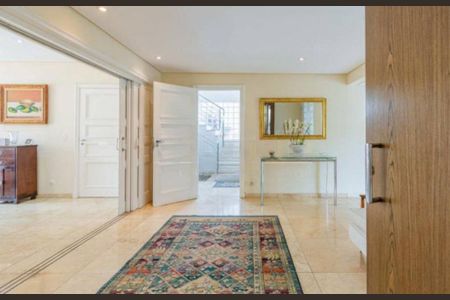 Casa à venda com 4 quartos, 550m² em Brooklin, São Paulo