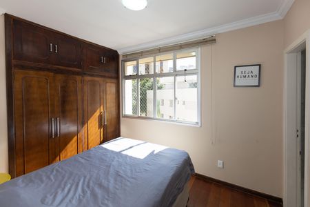 Apartamento para alugar com 142m², 3 quartos e 1 vaga Apartamento para alugar com 142m², 3 quartos e 1 vagaSuíte 1