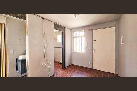 Sala de apartamento para alugar com 2 quartos, 40m² em Cidade Tiradentes, São Paulo
