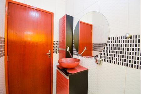 Casa para alugar com 155m², 3 quartos e 2 vagasBanheiro
