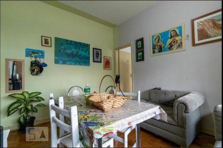 Apartamento à venda com 95m², 2 quartos e sem vaga