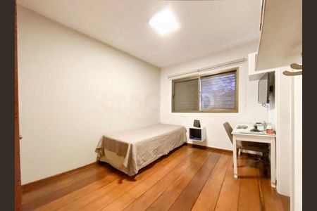 Apartamento à venda com 161m², 4 quartos e 3 vagas