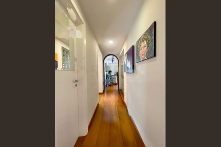 Apartamento à venda com 161m², 4 quartos e 3 vagas