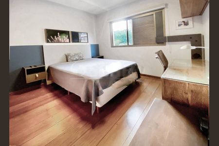 Apartamento à venda com 161m², 4 quartos e 3 vagas