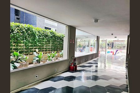 Apartamento à venda com 121m², 3 quartos e 1 vaga